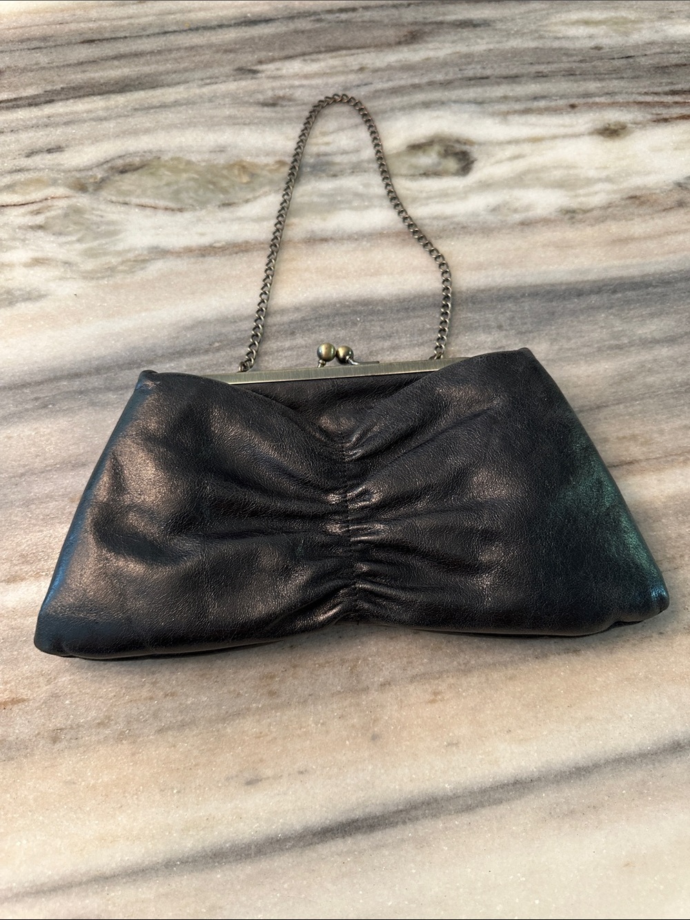 HOBO INTERNATIONAL KISS LOCK LEATHER BAG WITH CHAIN